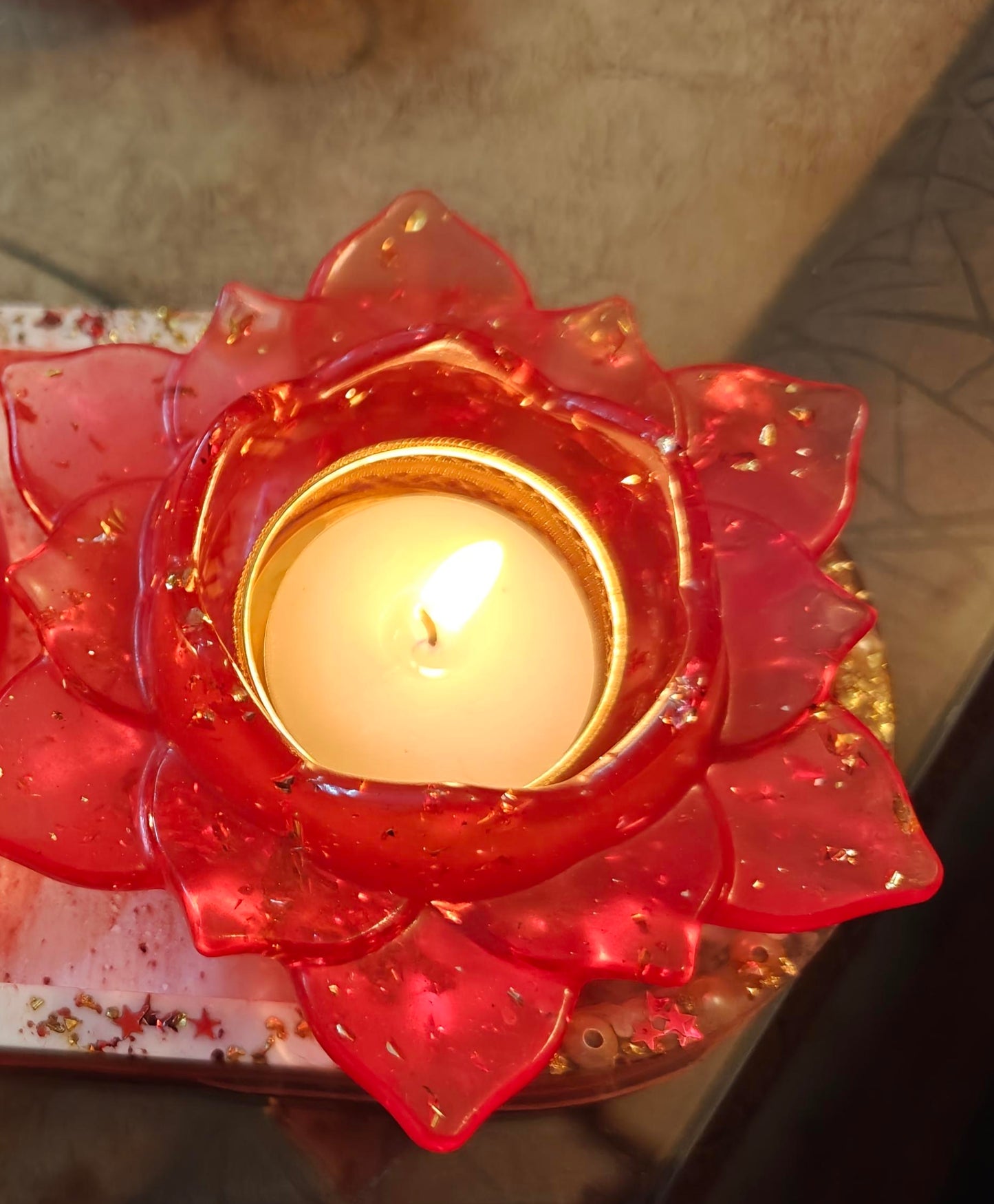 Resin T light candle holder